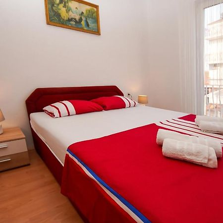 Apartment Ajdukovic Vodice Exterior foto